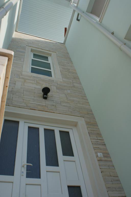 Apartments Toka Petrcane Exterior foto